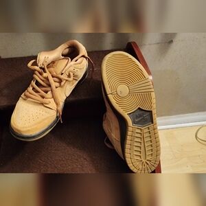 Nike SB Dunk Wheat Beige Skate Sneakers